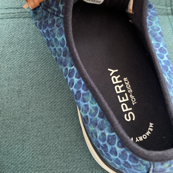 New Sperry Top-siders size 7 women's - Picture 14 of 14